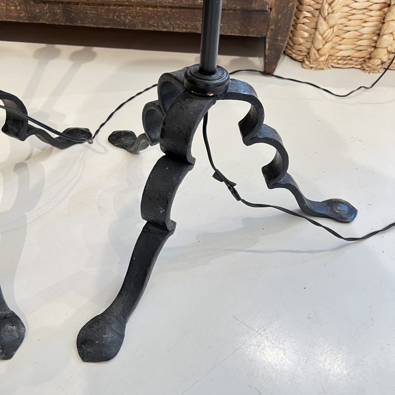 Antique Spanish Pair of Black Iron Antique Floor Lamps - Image 5