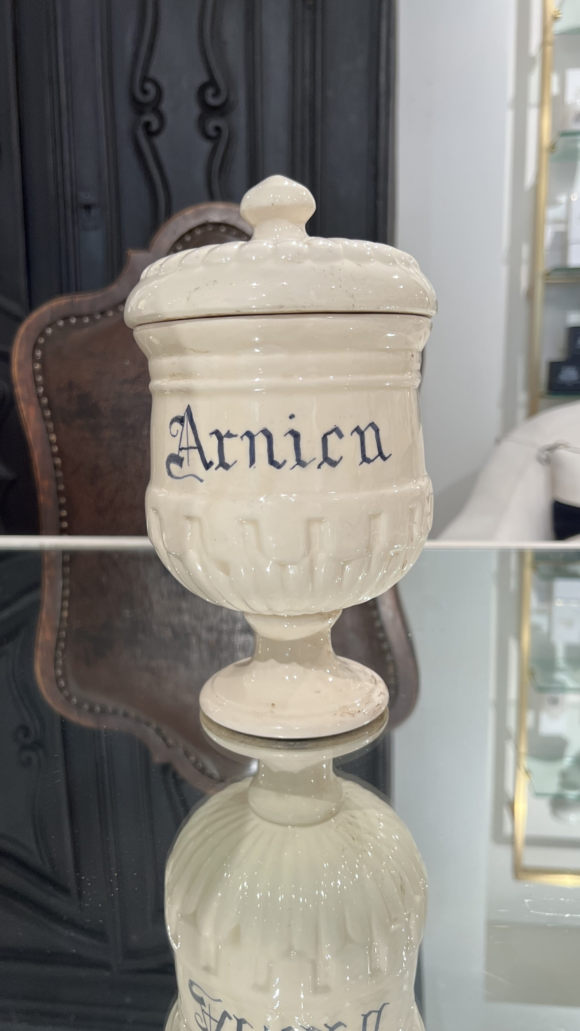 Antique Italian Set of 10 Jars w/Lids - Image 15