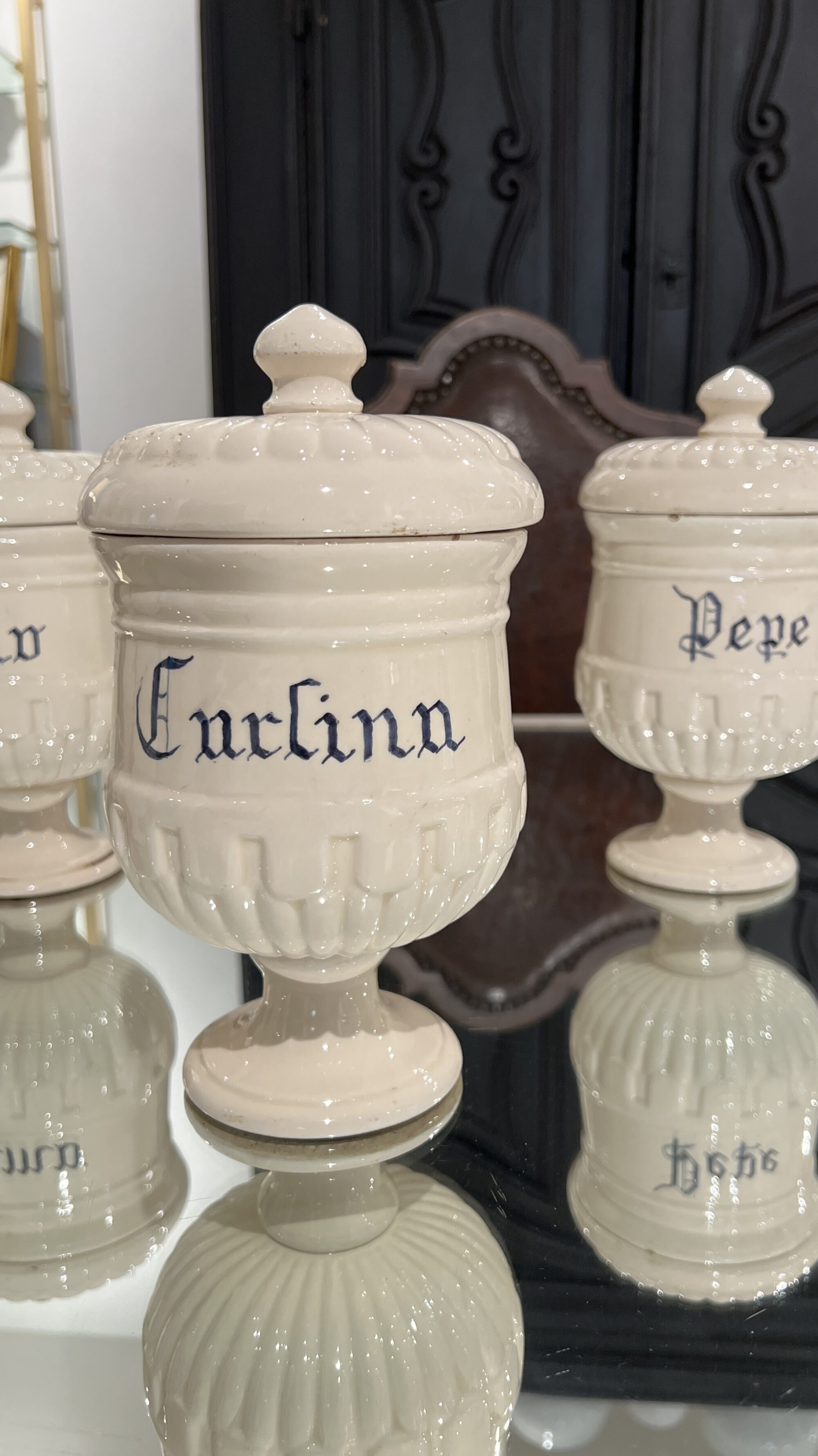 Antique Italian Set of 10 Jars w/Lids - Image 20