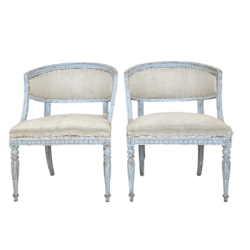 19th Century Swedish Gustavian Pair of Antique Barrel Back Chairs
