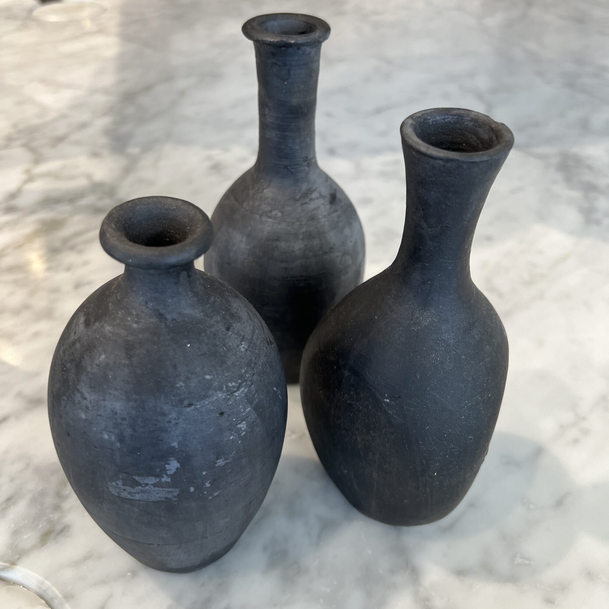 Set of 3 Small Black Vases - Image 2