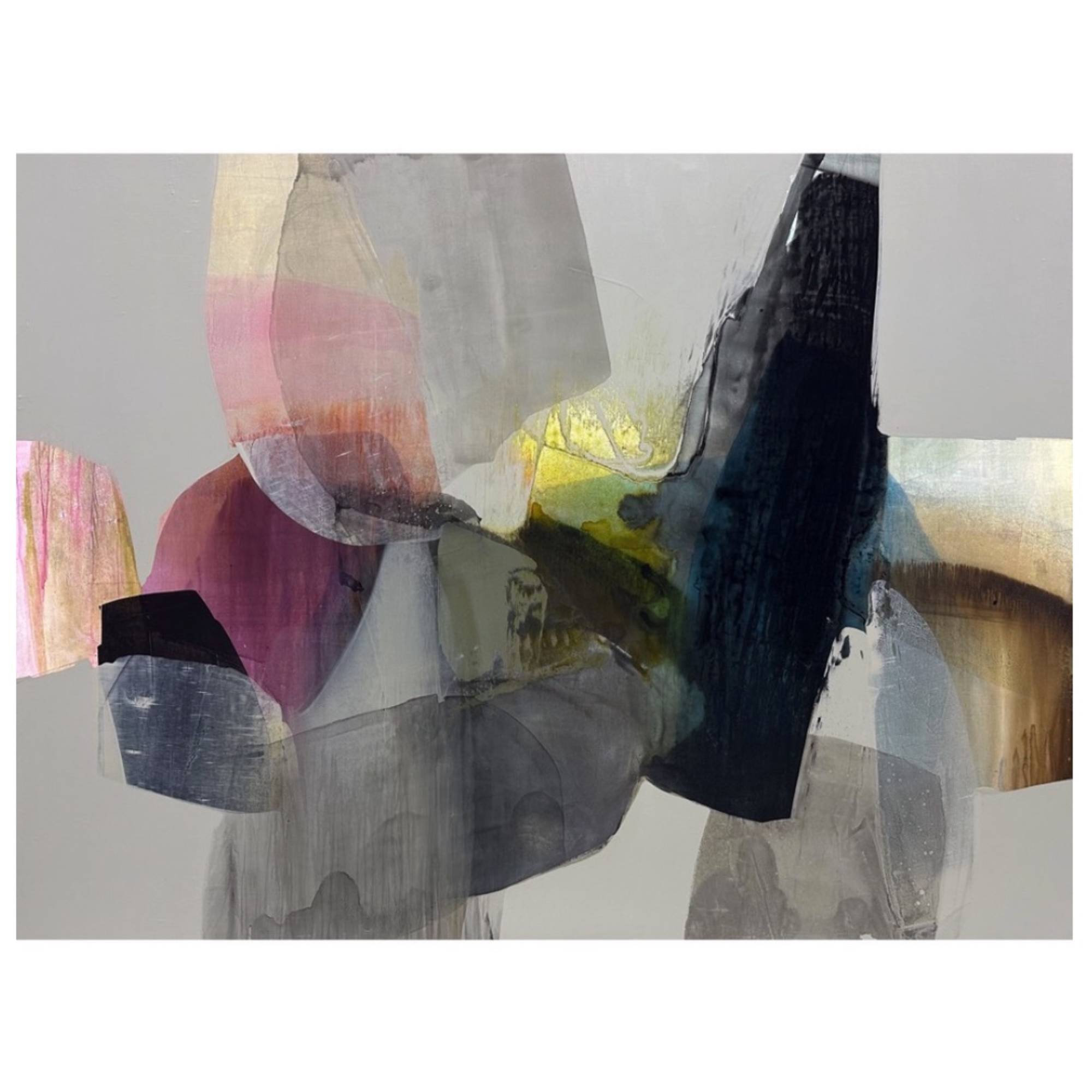 L'Enigme des Ombres by Lynn Sanders